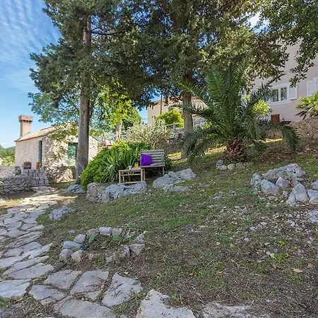 Appartement Luksic *